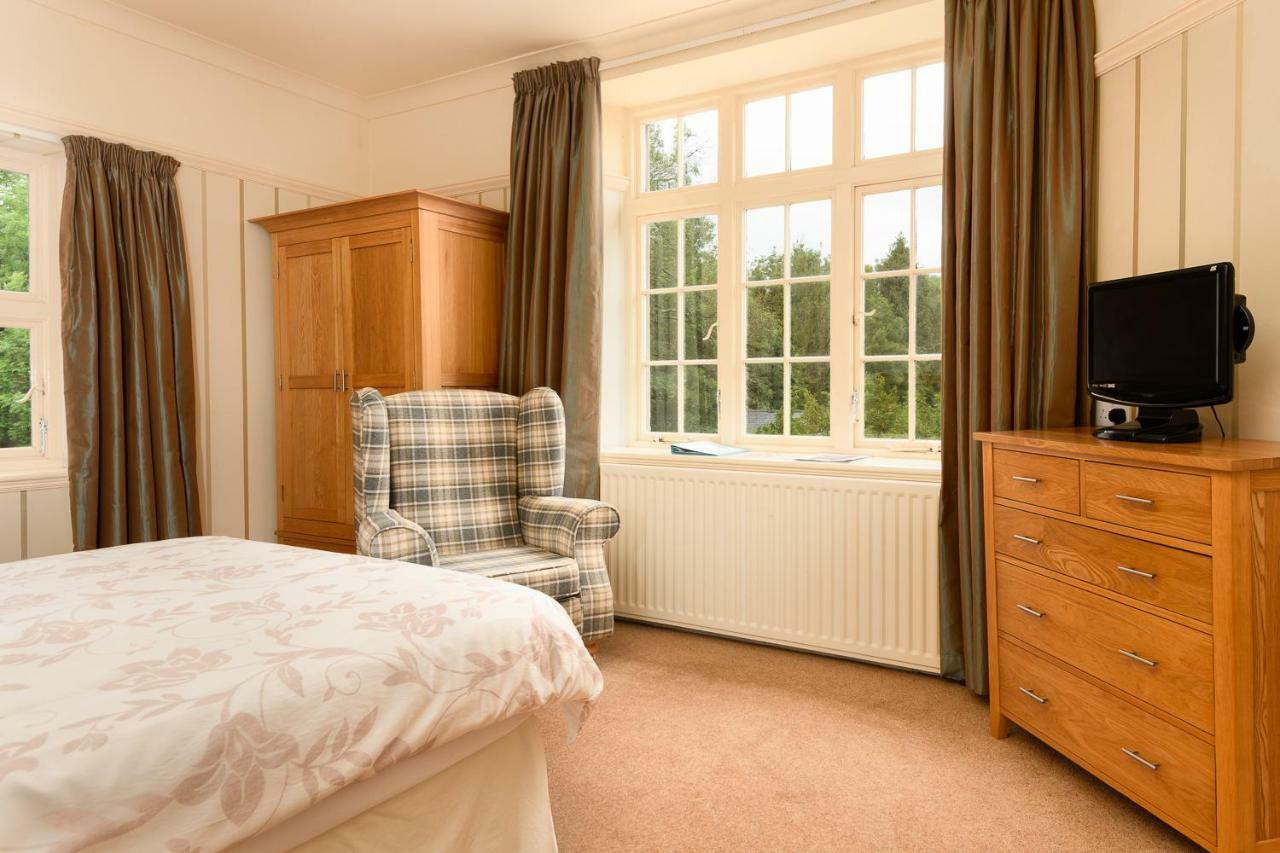 Woodlands Hotel & Pine Lodges Grange-over-Sands Exteriör bild