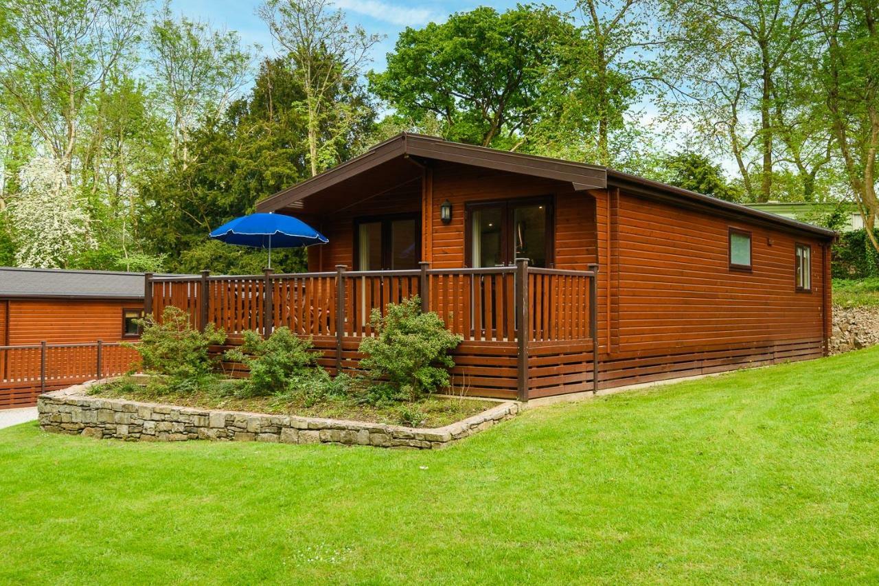 Woodlands Hotel & Pine Lodges Grange-over-Sands Exteriör bild